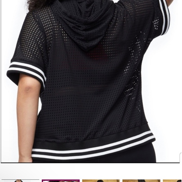 Good American Mesh Perforated Hoodie short sleeve
Black Size 1 (S) Loose Fit - Picture 2 of 6